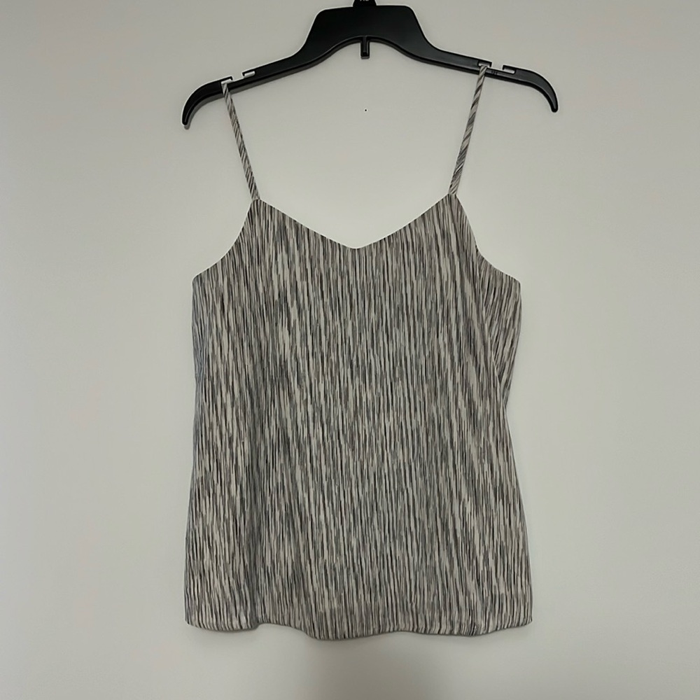 Theory Nade R2 Top Size Small NWT